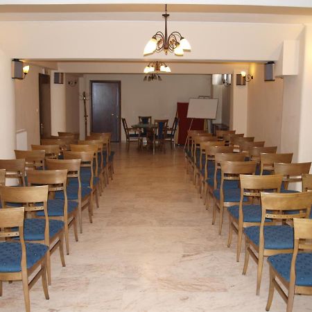 Byzantium Hotel Костур Екстериор снимка