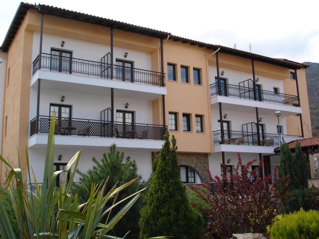 Byzantium Hotel Костур Екстериор снимка
