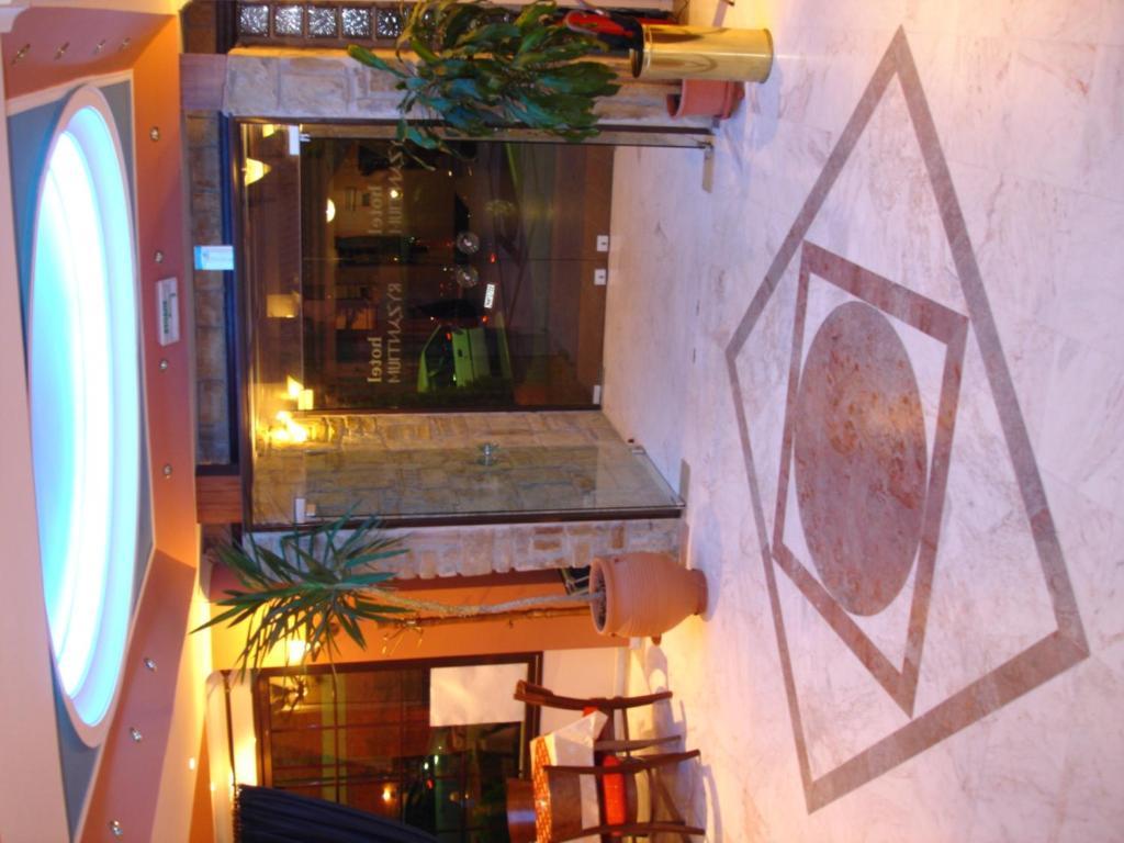 Byzantium Hotel Костур Екстериор снимка